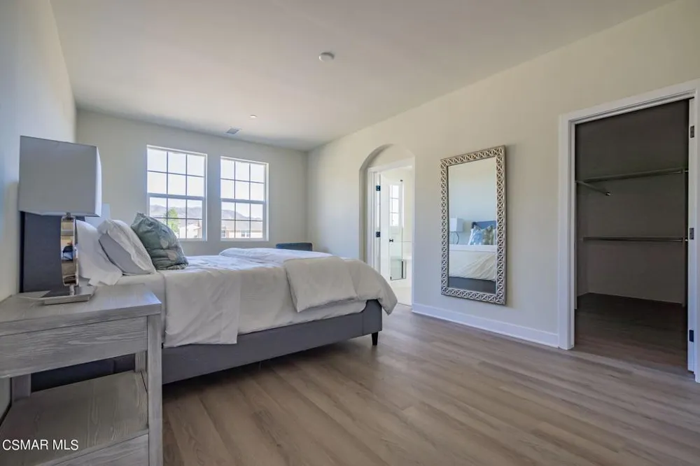 4683 Summit Avenue Simi Valley, CA 93063