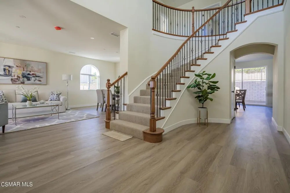 4683 Summit Avenue Simi Valley, CA 93063
