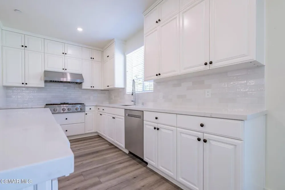 4683 Summit Avenue Simi Valley, CA 93063
