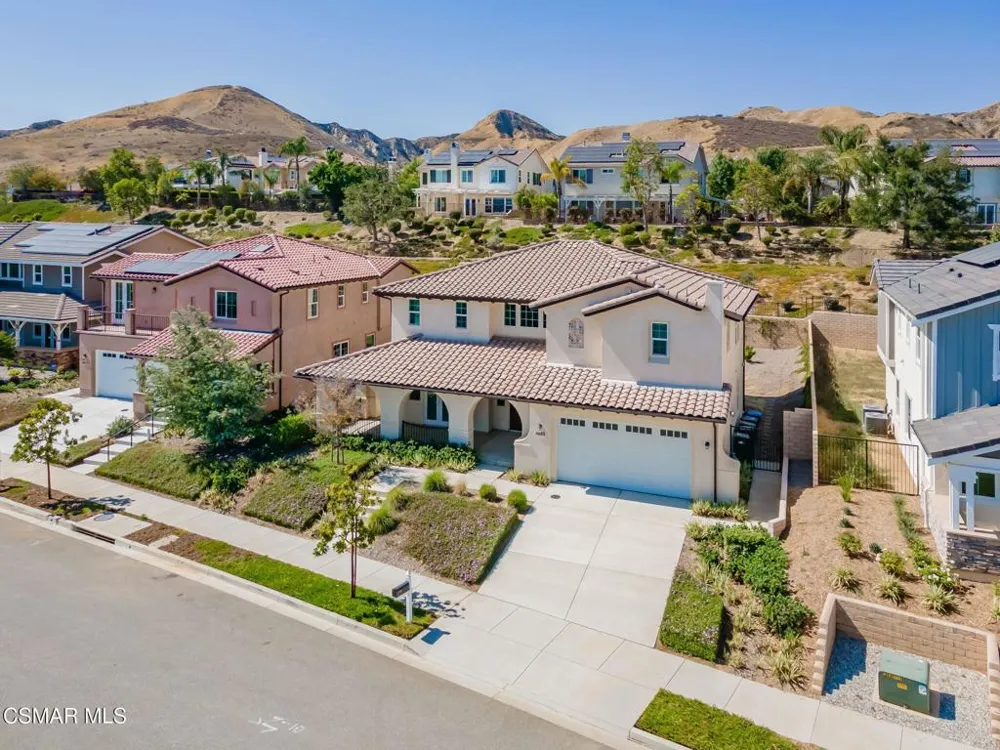 4683 Summit Avenue Simi Valley, CA 93063