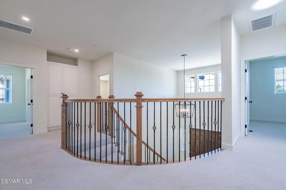 4683 Summit Avenue Simi Valley, CA 93063