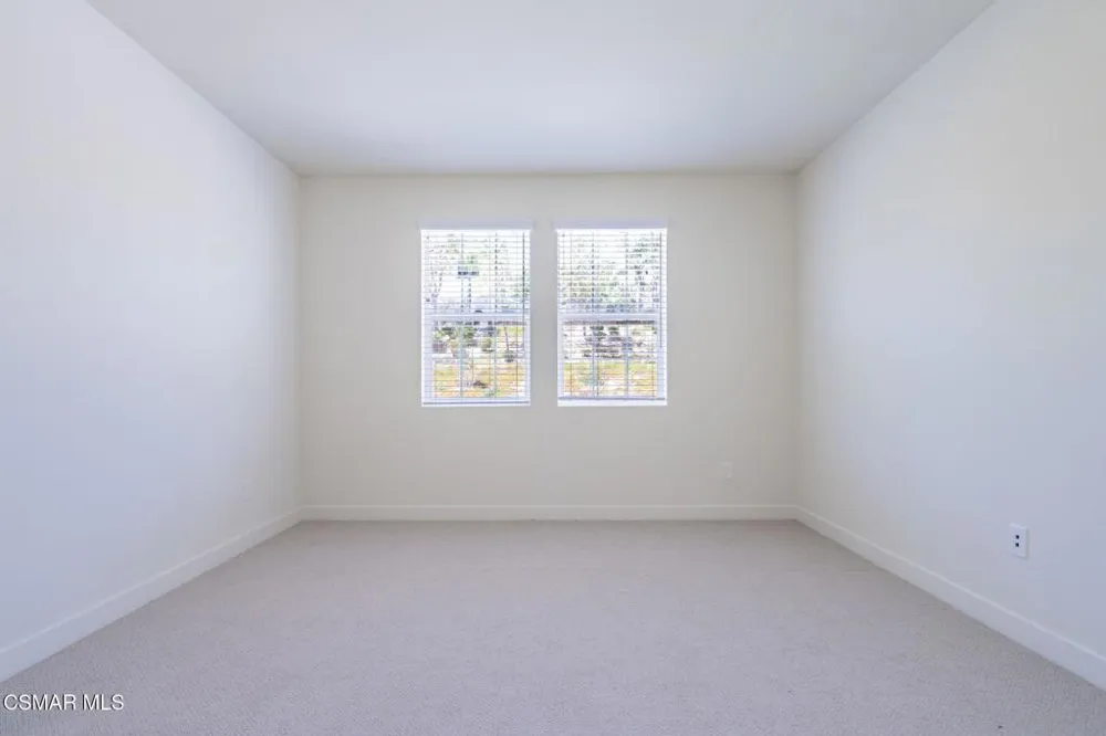 4683 Summit Avenue Simi Valley, CA 93063
