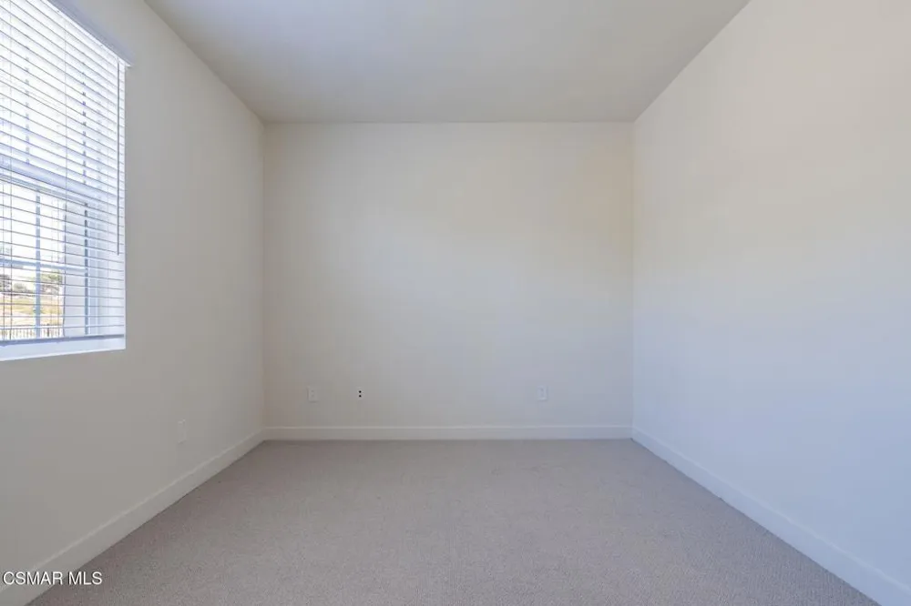 4683 Summit Avenue Simi Valley, CA 93063