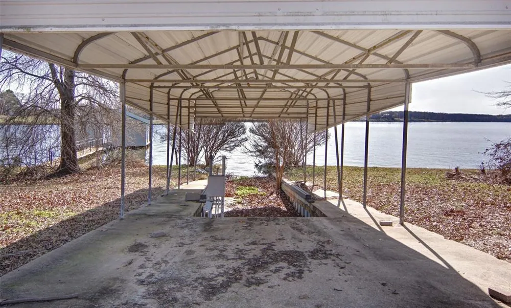 497 Private Road 5975 Yantis, TX 75497