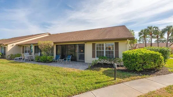 5905 DORAL DRIVE Sarasota, FL 34243