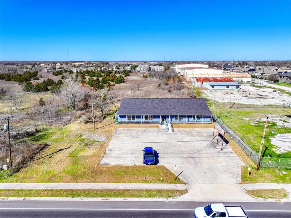 5108 Lee Street Greenville, TX 75401