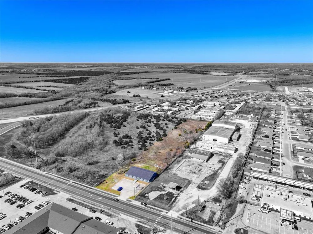 5108 Lee Street Greenville, TX 75401