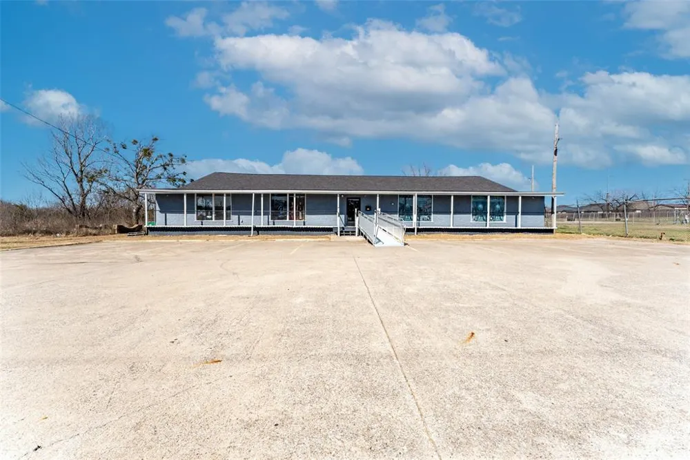 5108 Lee Street Greenville, TX 75401