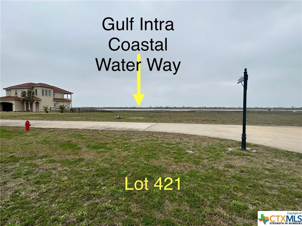 421 W Arbor Vista Port O Connor, TX 77982