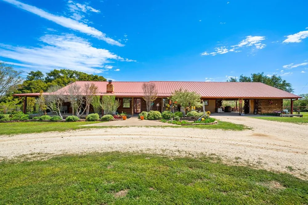 4155 County Road 188 Stephenville, TX 76401