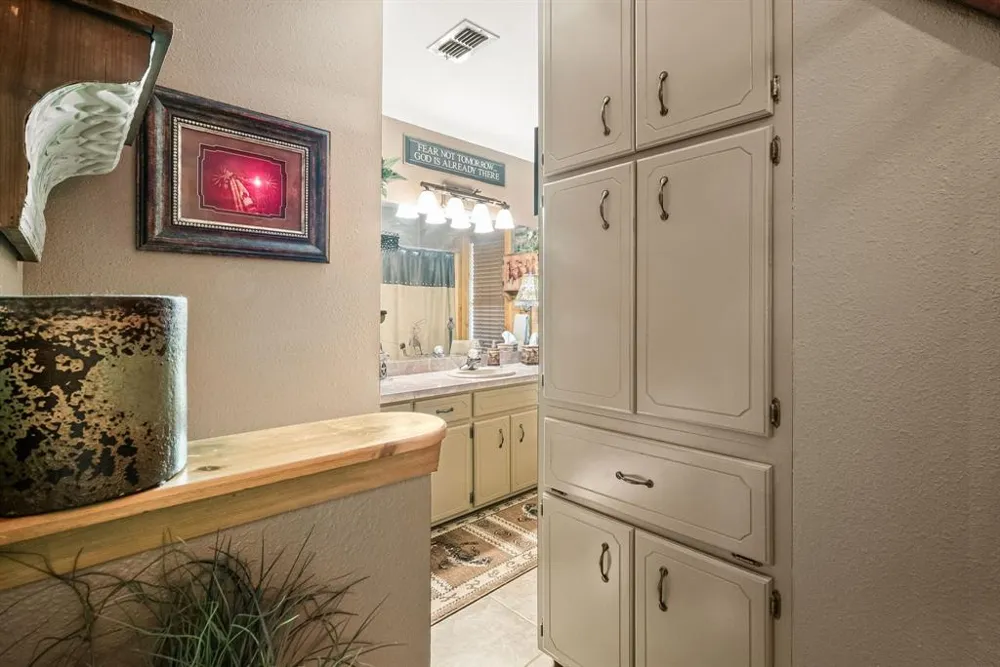 4155 County Road 188 Stephenville, TX 76401