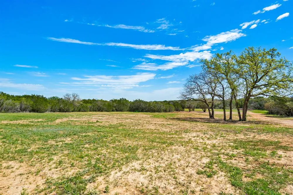 4155 County Road 188 Stephenville, TX 76401