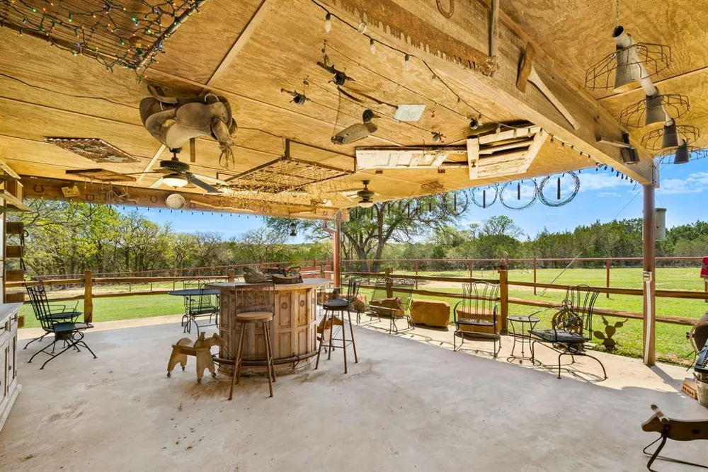 4155 County Road 188 Stephenville, TX 76401