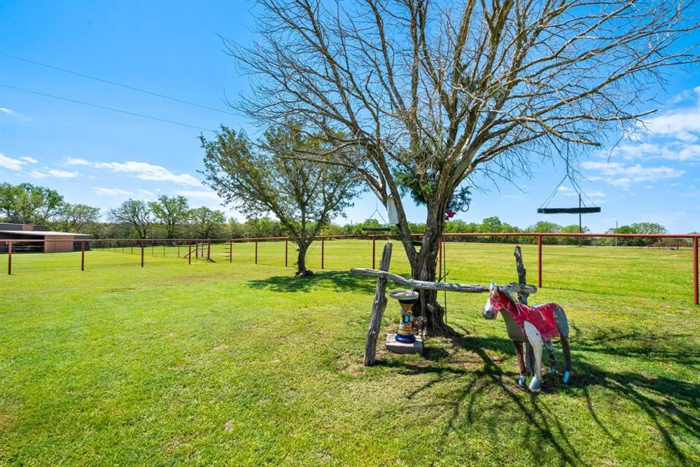4155 County Road 188 Stephenville, TX 76401