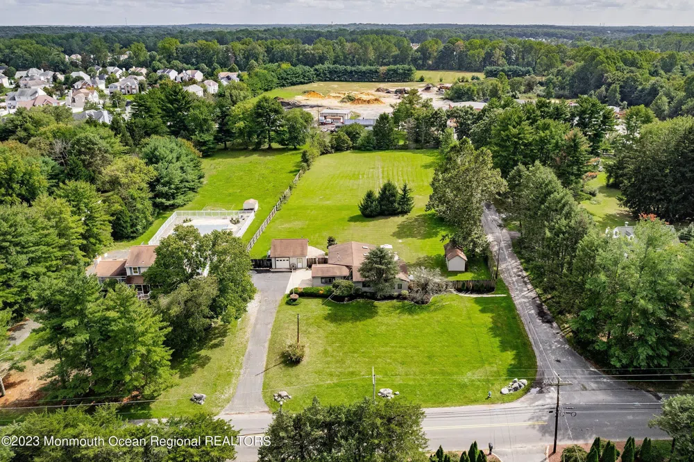 375 Cook Road Jackson, NJ 08527