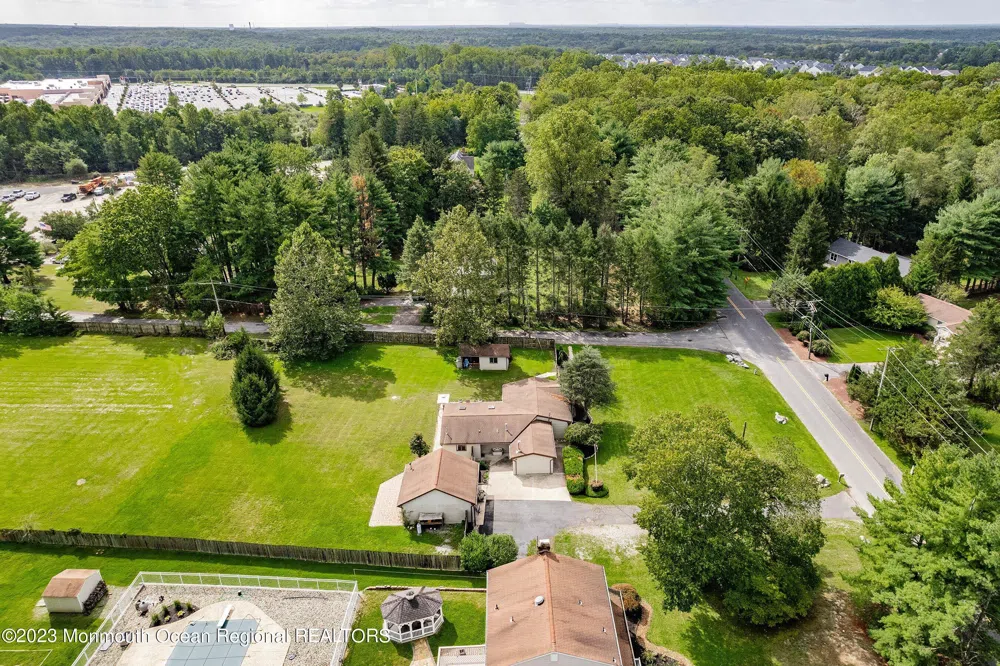 375 Cook Road Jackson, NJ 08527