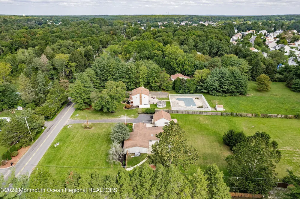 375 Cook Road Jackson, NJ 08527