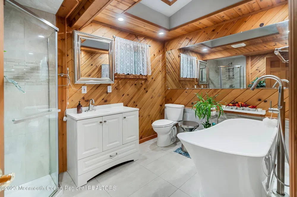 375 Cook Road Jackson, NJ 08527