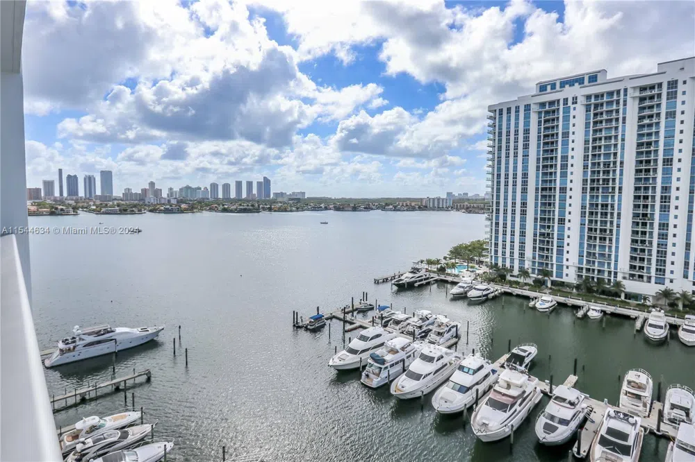 17301 Biscayne Blvd #1201 North Miami Beach, FL 33160