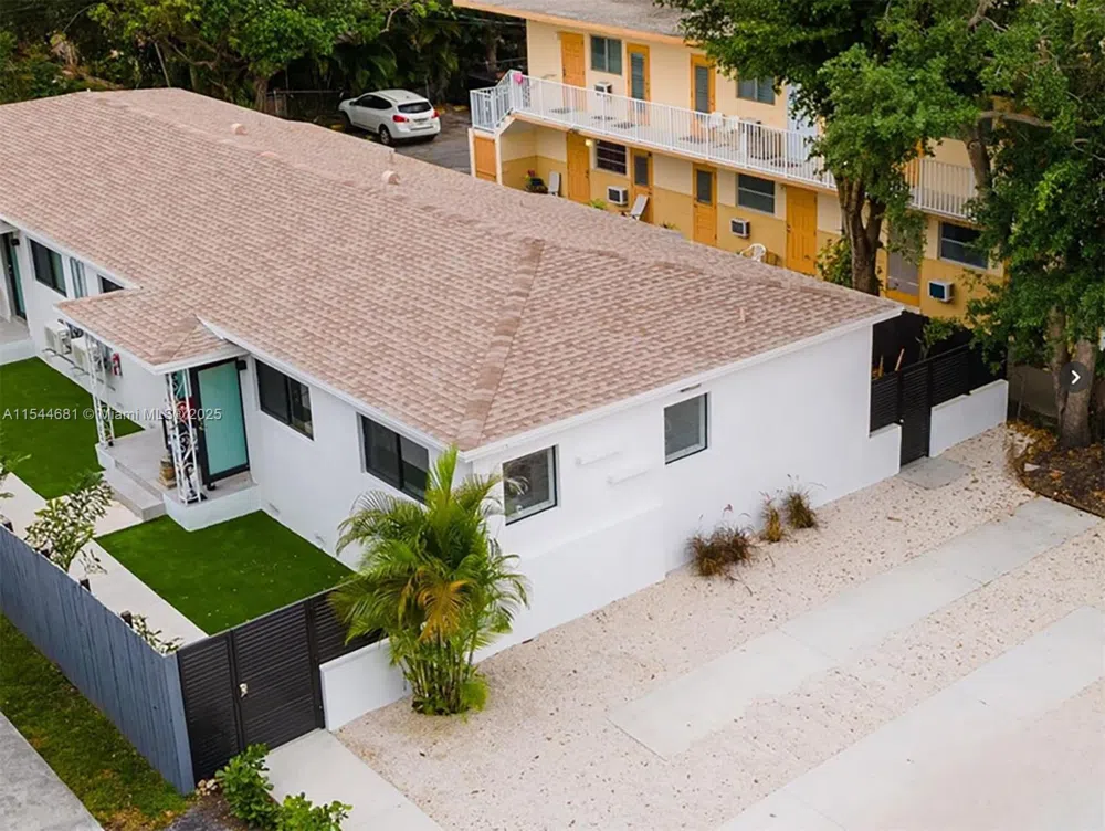 740 SW 9th St #1 Miami, FL 33130