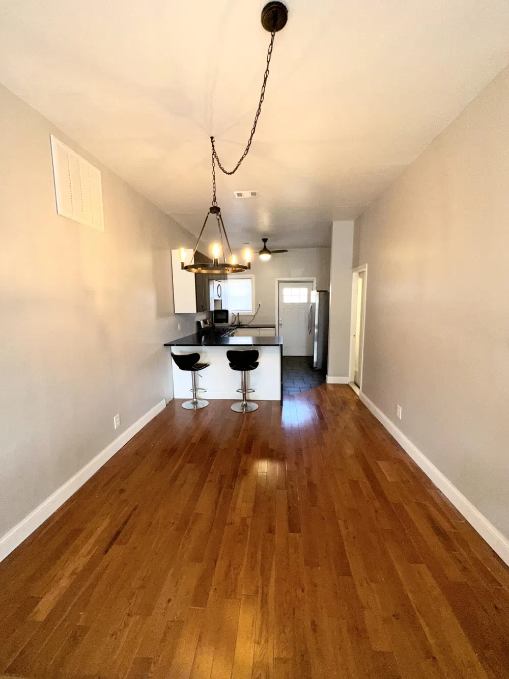 1110 Concord Avenue #3 Detroit, MI 48207