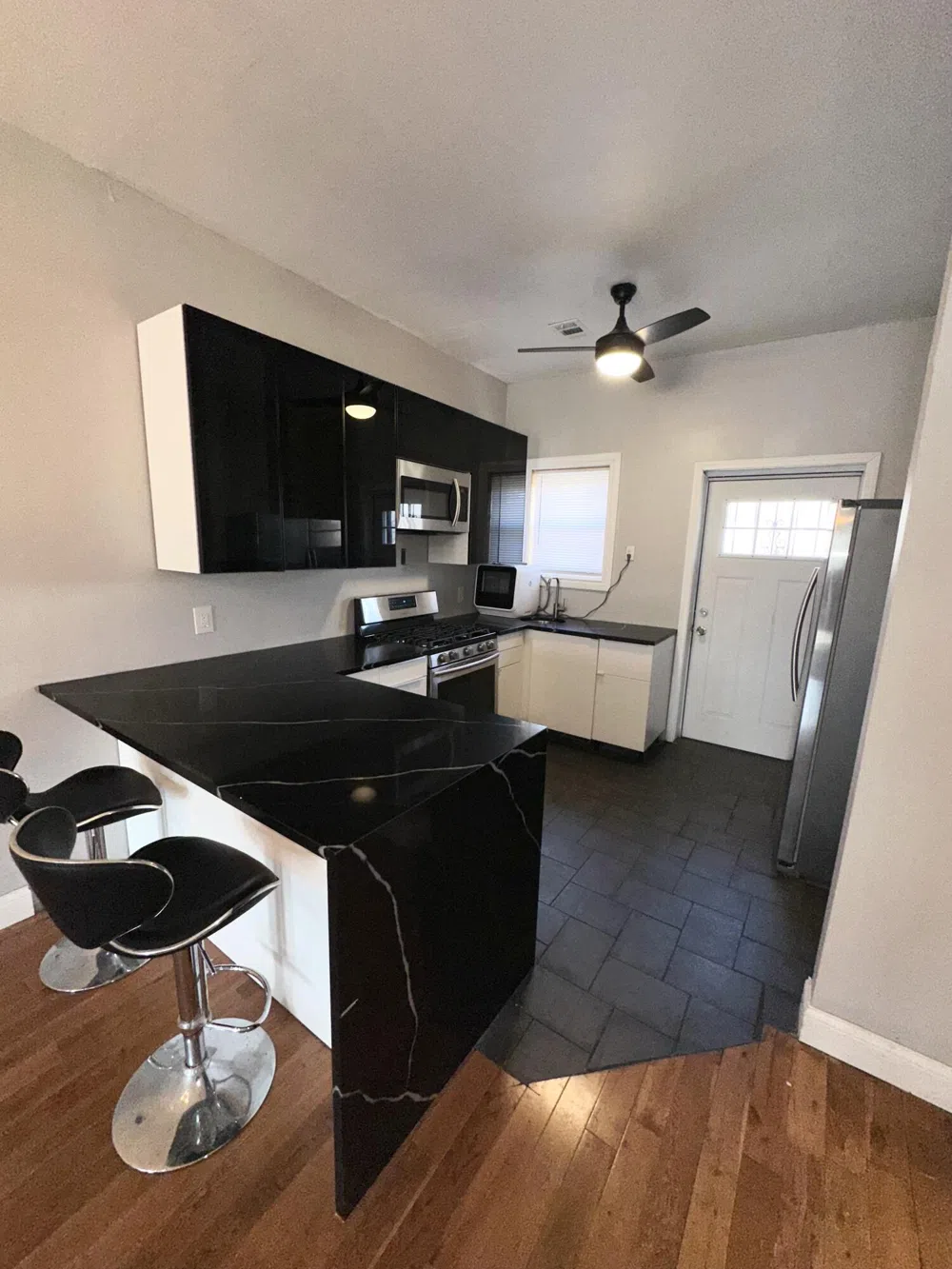 1110 Concord Avenue #3 Detroit, MI 48207