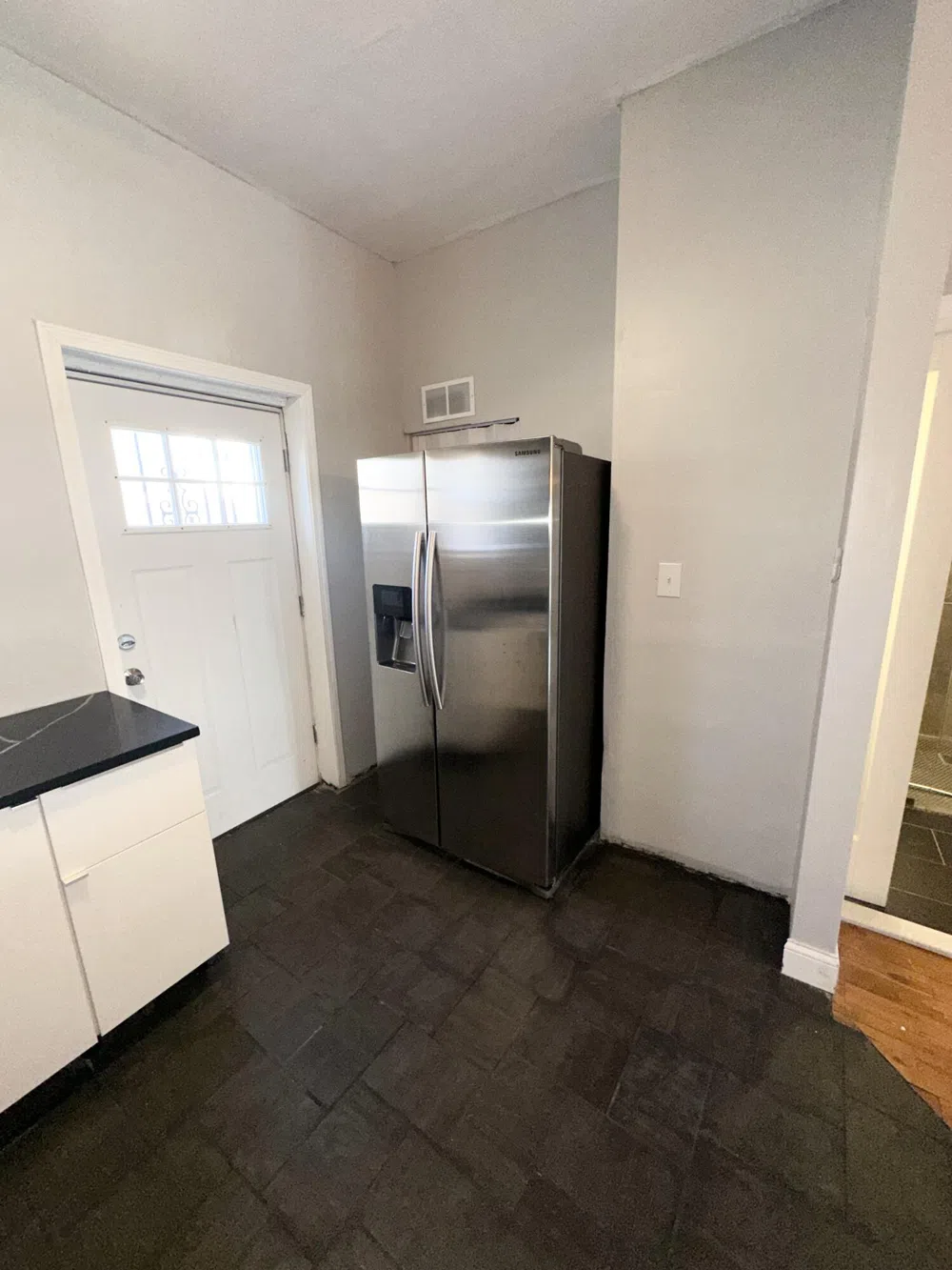 1110 Concord Avenue #3 Detroit, MI 48207