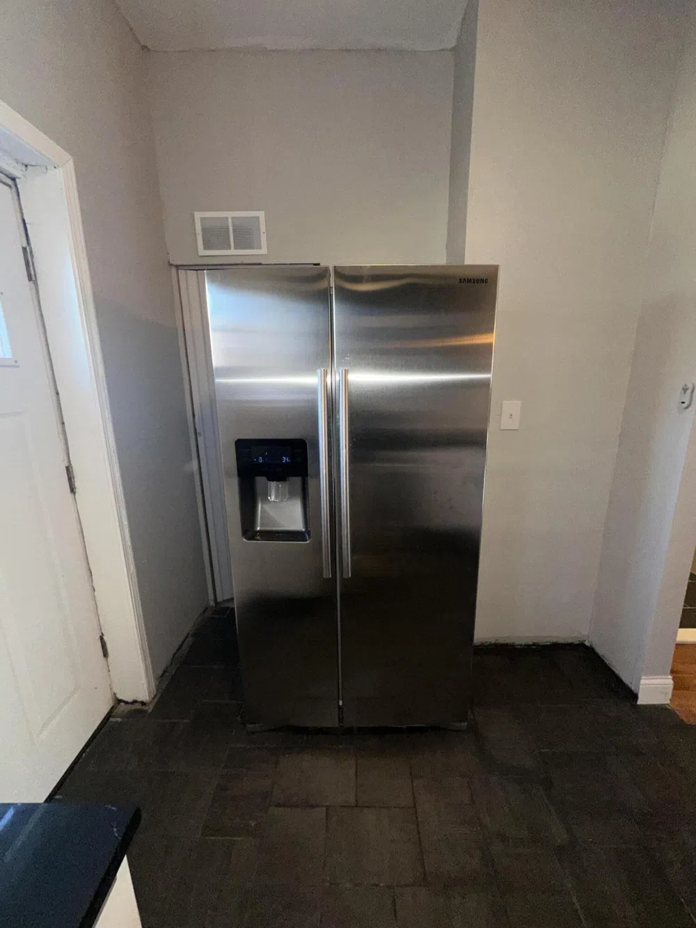 1110 Concord Avenue #3 Detroit, MI 48207
