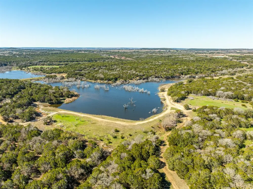 7402 CR 137 Gatesville, TX 76528