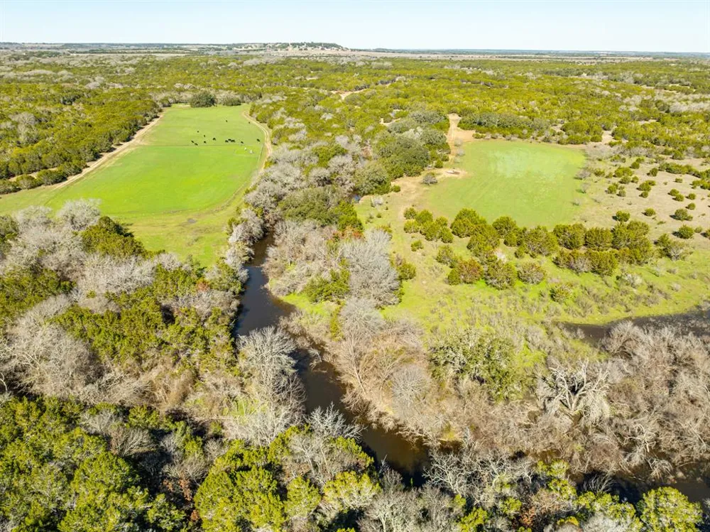 7402 CR 137 Gatesville, TX 76528