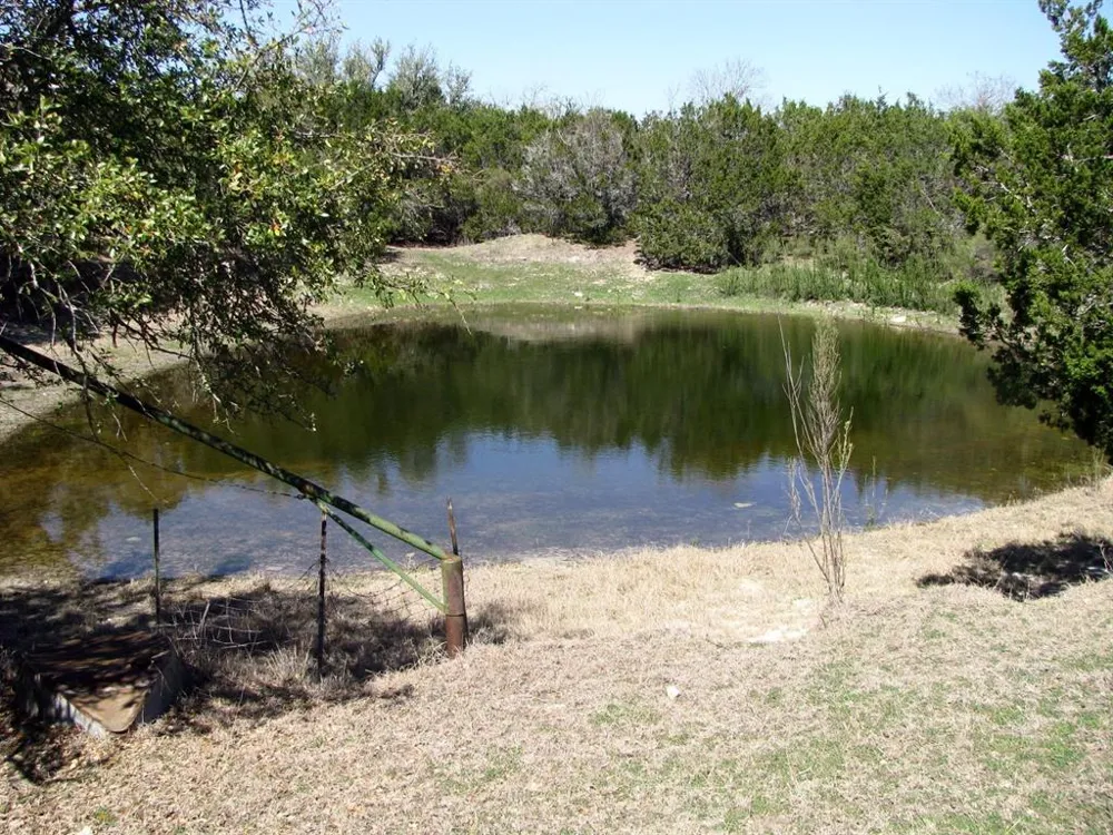 7402 CR 137 Gatesville, TX 76528
