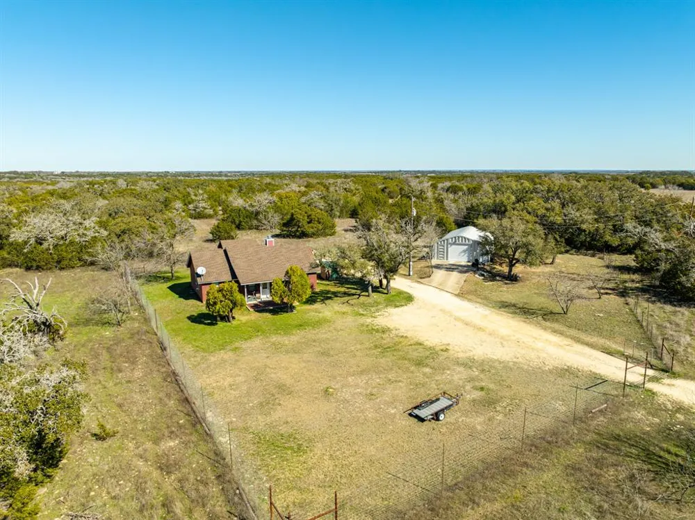 7402 CR 137 Gatesville, TX 76528