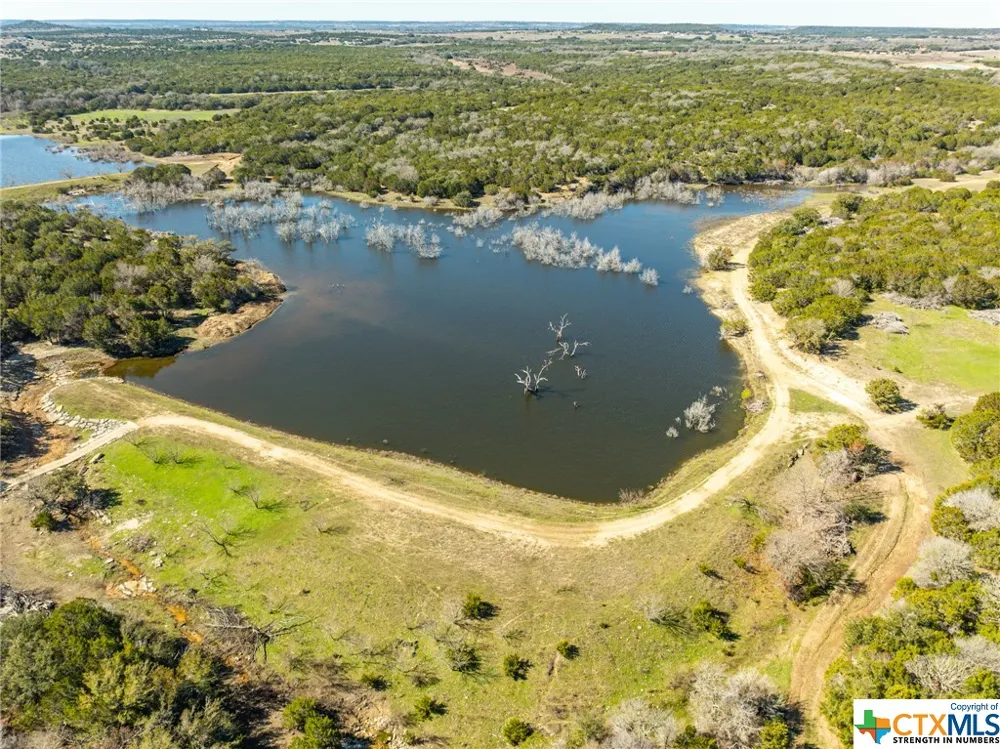 7402 CR 137 Gatesville, TX 76528