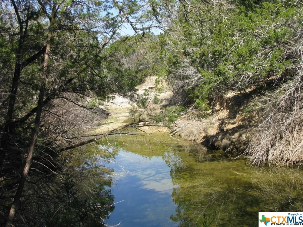7402 CR 137 Gatesville, TX 76528