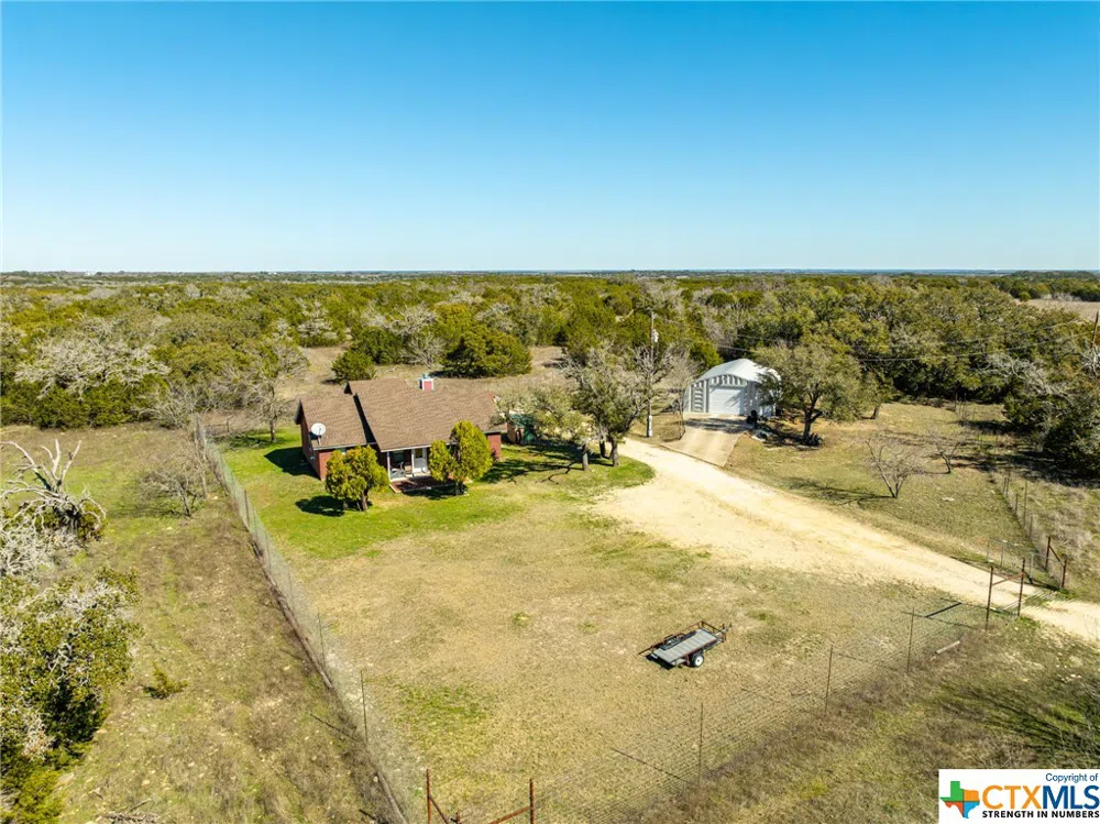 7402 CR 137 Gatesville, TX 76528
