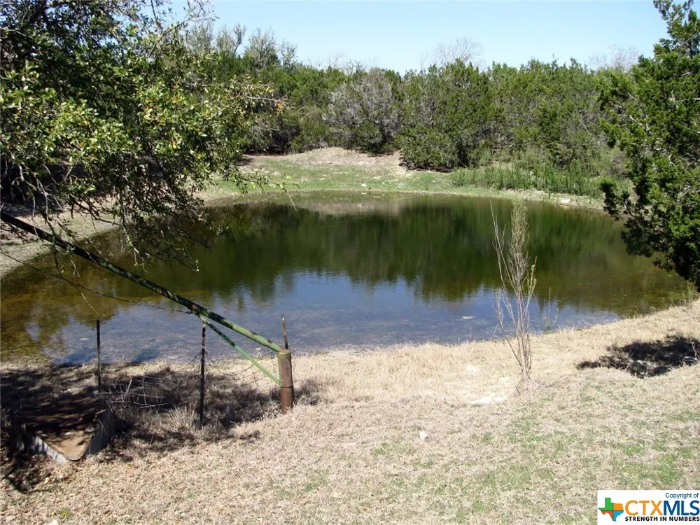7402 CR 137 Gatesville, TX 76528