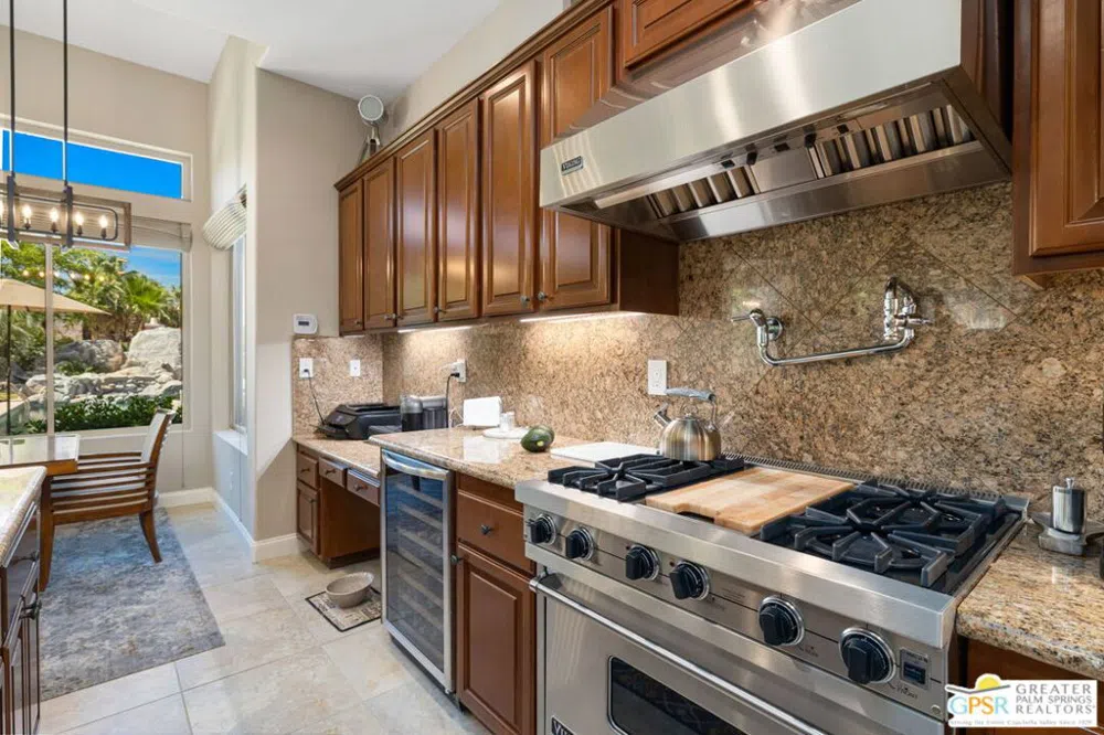 344 Big Canyon Drive Palm Springs, CA 92264