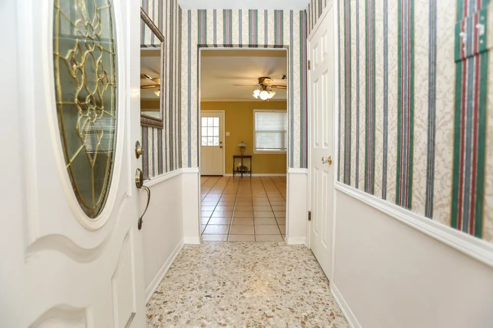 1809 Lazy Creek Ln Pearland, TX 77581