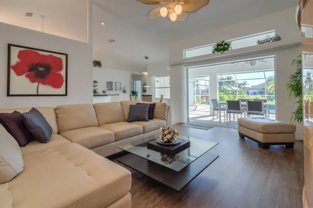 26 LONG MEADOW LANE Rotonda West, FL 33947
