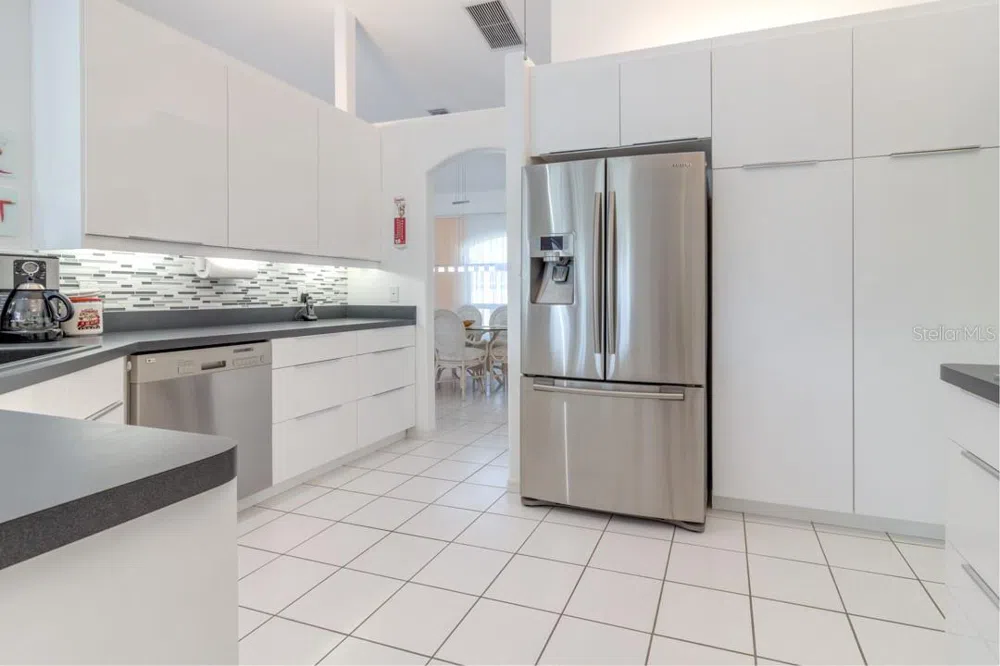 26 LONG MEADOW LANE Rotonda West, FL 33947