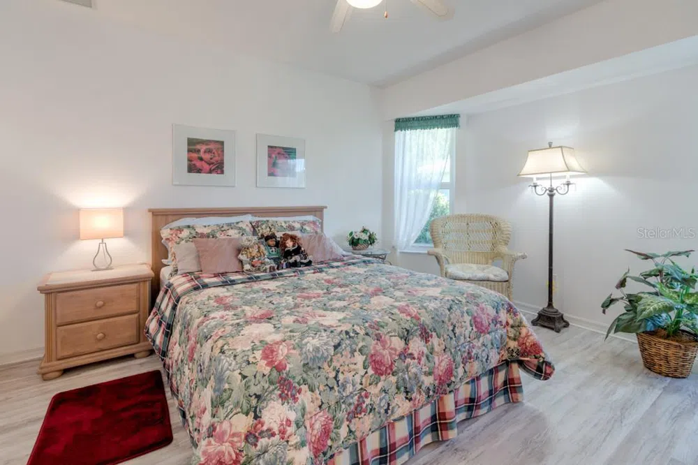 26 LONG MEADOW LANE Rotonda West, FL 33947