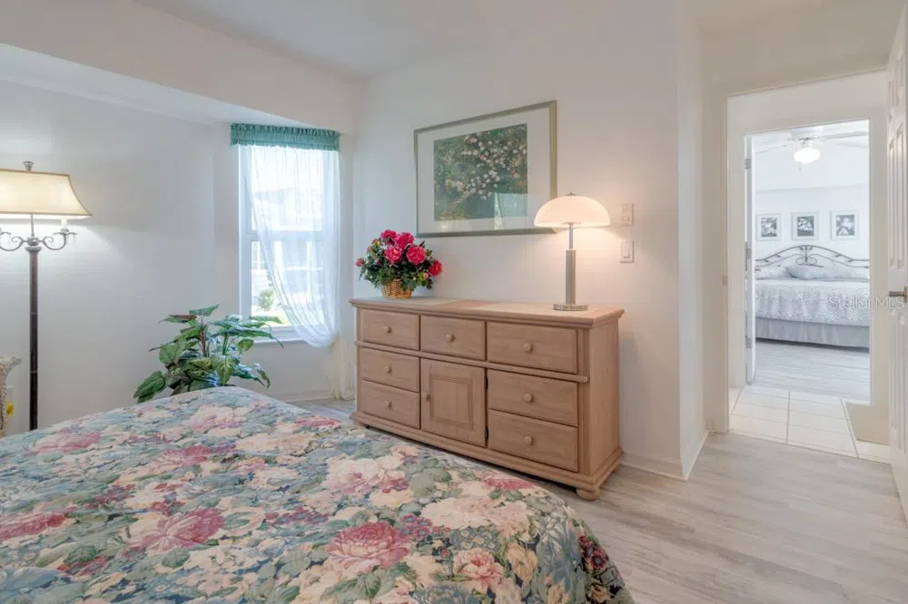 26 LONG MEADOW LANE Rotonda West, FL 33947