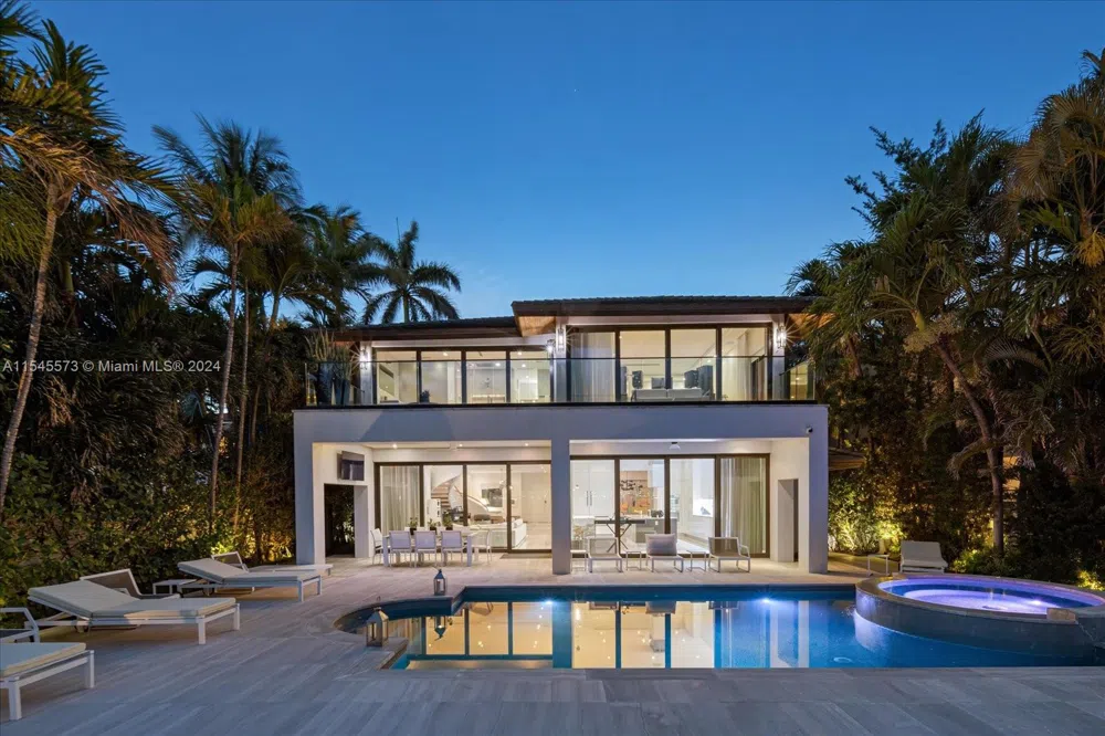 401 E Rivo Alto Dr Miami Beach, FL 33139
