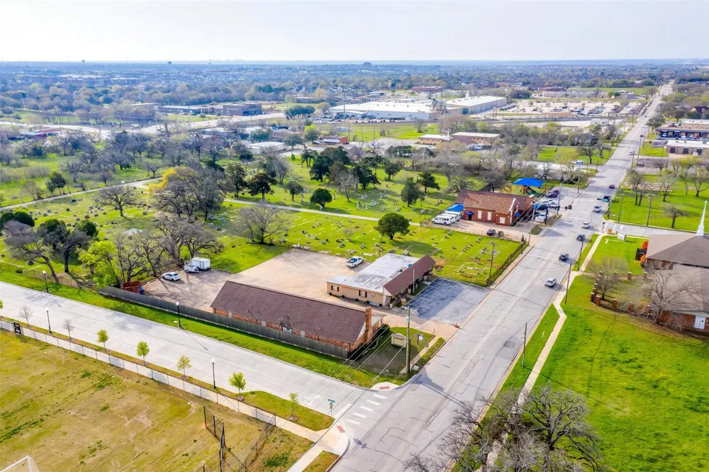 6716 Smithfield Road North Richland Hills, TX 76182
