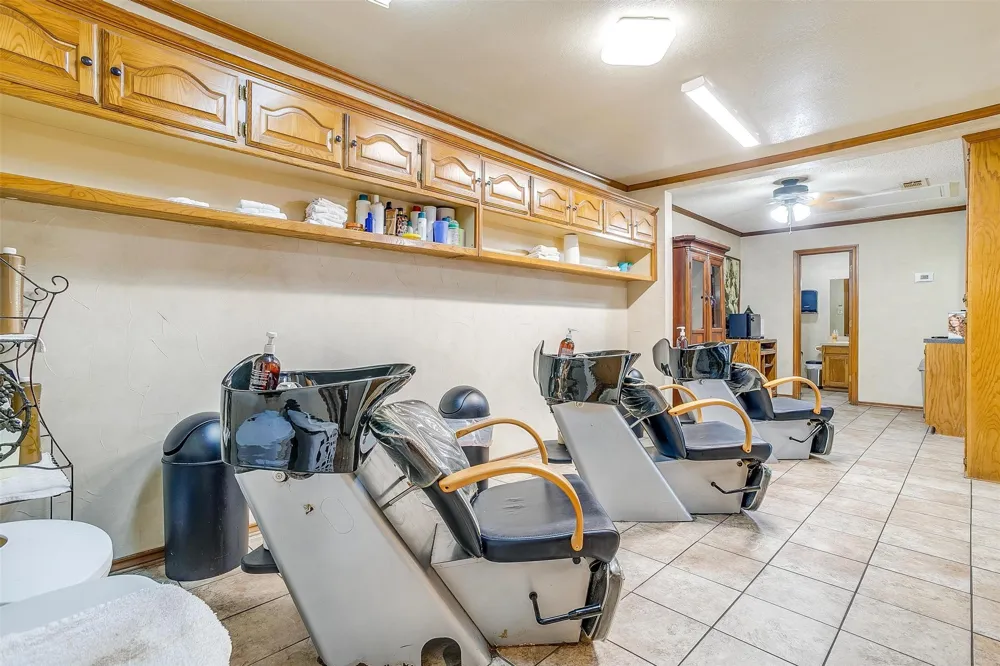 6716 Smithfield Road North Richland Hills, TX 76182