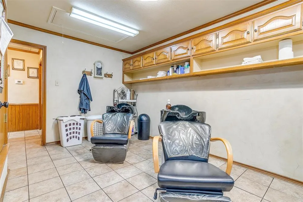 6716 Smithfield Road North Richland Hills, TX 76182