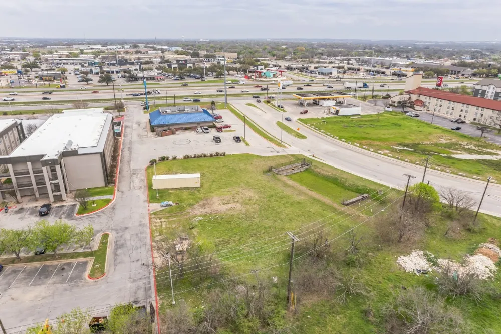 350 Chisholm Parkway Round Rock, TX 78681