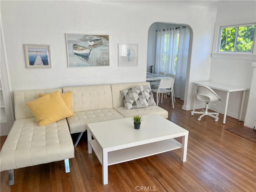 428 S Ditmar Street Oceanside, CA 92054