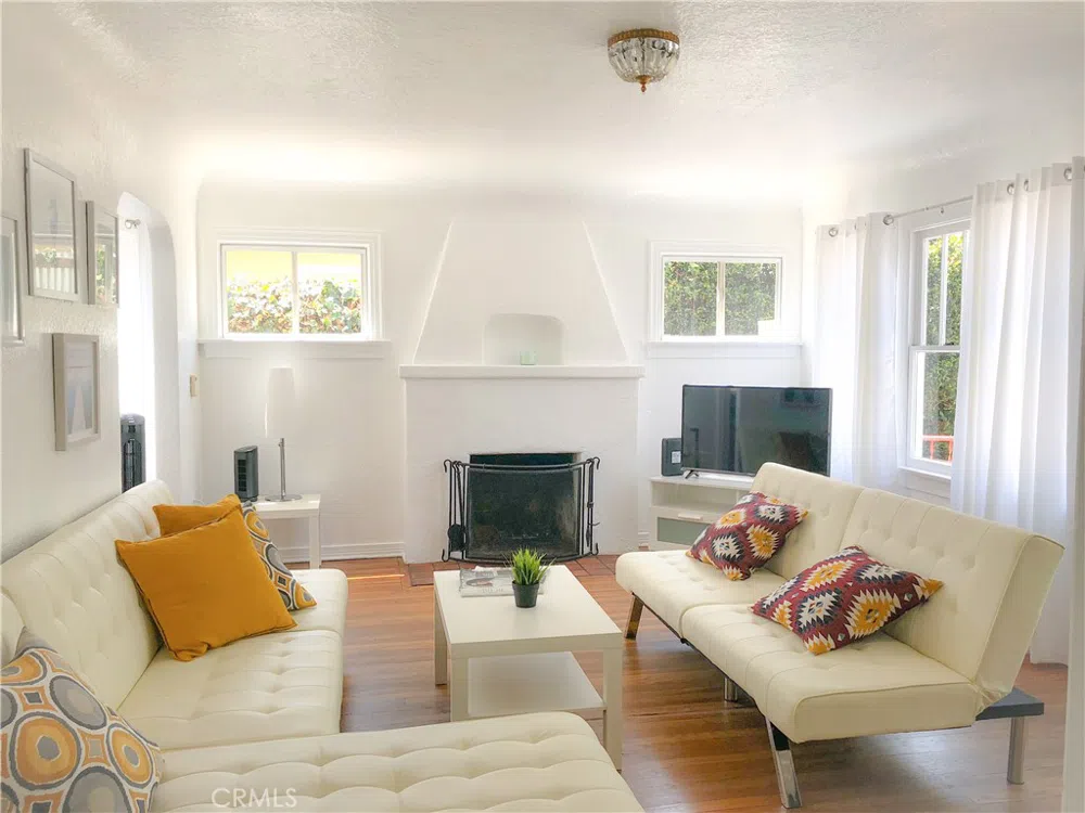 428 S Ditmar Street Oceanside, CA 92054