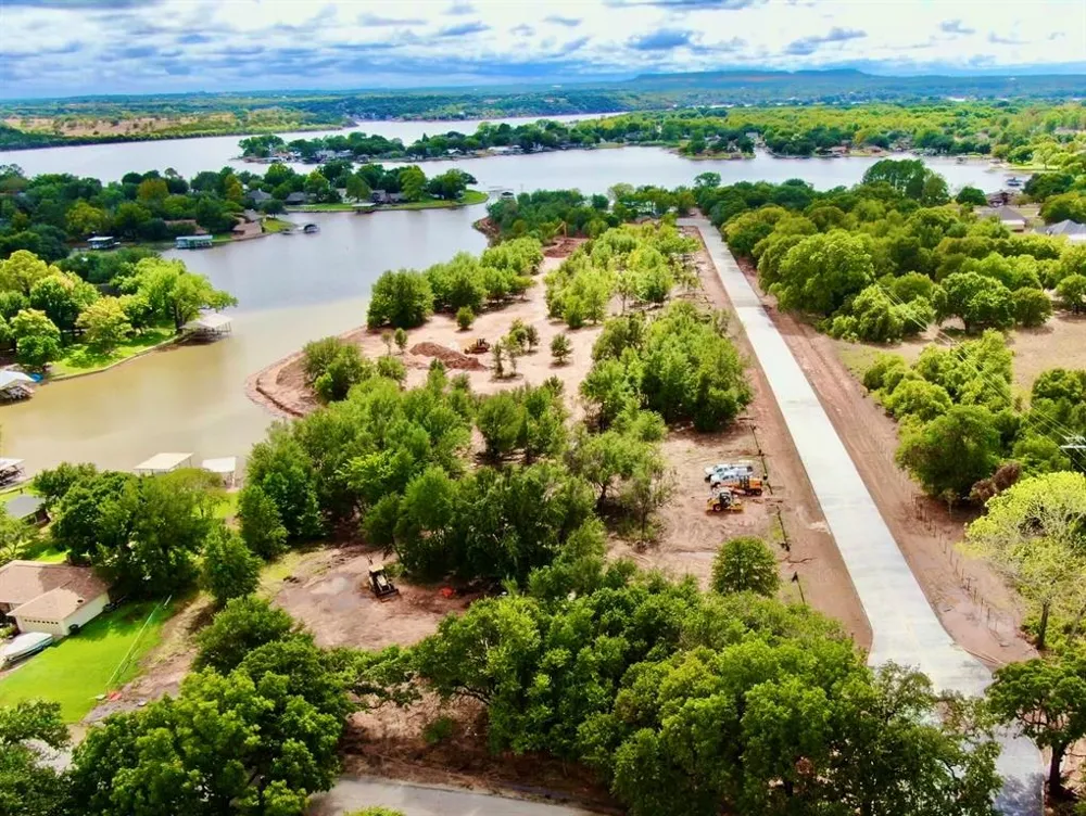549 Tradition Way Granbury, TX 76049